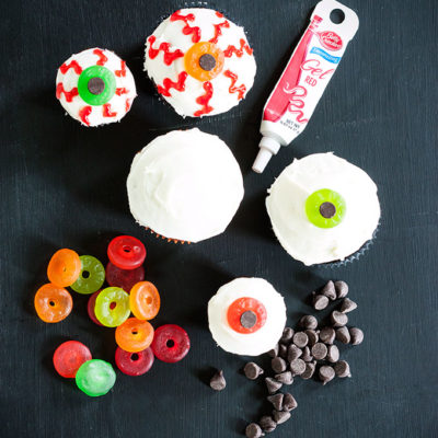 Eyeball Cupcakes | Evermine | Craft CollectorEyeball Cupcakes | Evermine | Craft Collector