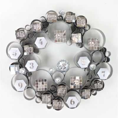 Advent Calendar Wreath | Brite and Bubbly | Craft Collector