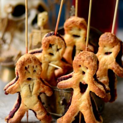 Voodoo Pastry Dolls | Love is in My Tummy | Craft Collector