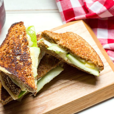 Green Apple Gouda Grilled Cheese | Sugar Loves Spices | Craft Collector