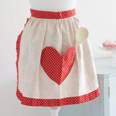 Heart Pocket Apron | Sew and So | Craft Collector
